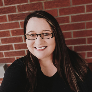 Shannon Cole-Kellogg Headshot